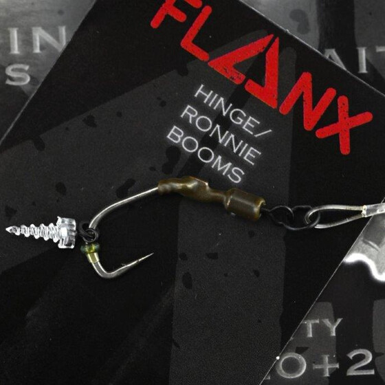 Super Stiff Fluoro Booms Spinner 18cm