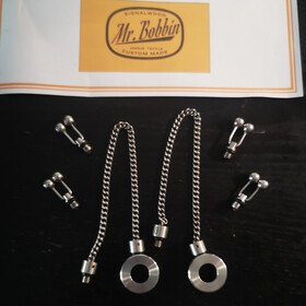 Hanger Chain by SignalWood