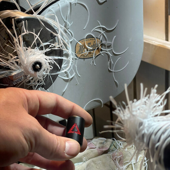 Flanx Hanger Blach or White by SignalWood White ohne Kette