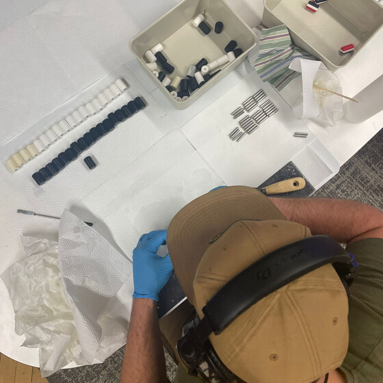 Flanx Hanger Blach or White by SignalWood White ohne Kette